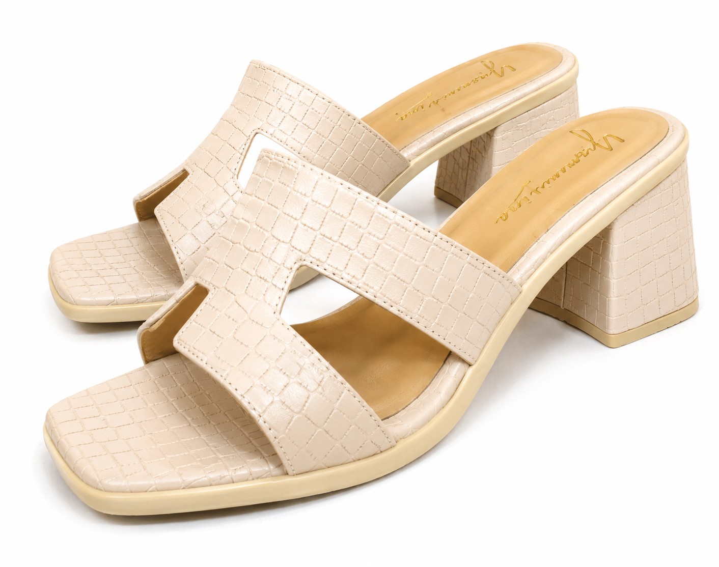 Sandalia Laura Beige